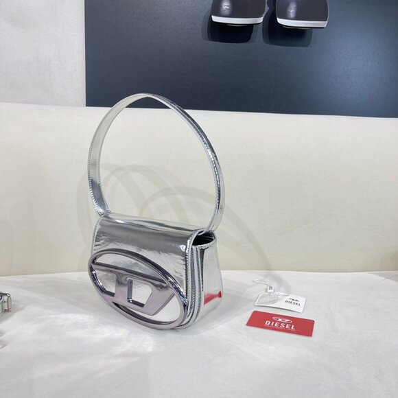 Diesel Silver Simple Brand Logo Shoulder Bag - Picture 5 of 9